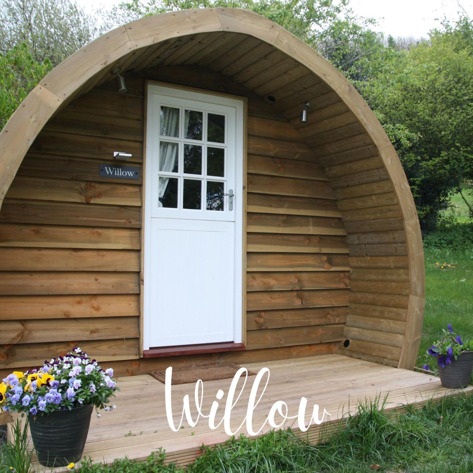 Caplor Glamping & Lodges Hereford Exterior photo